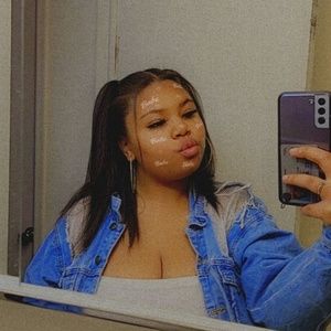 Meet your Posher, Kiara